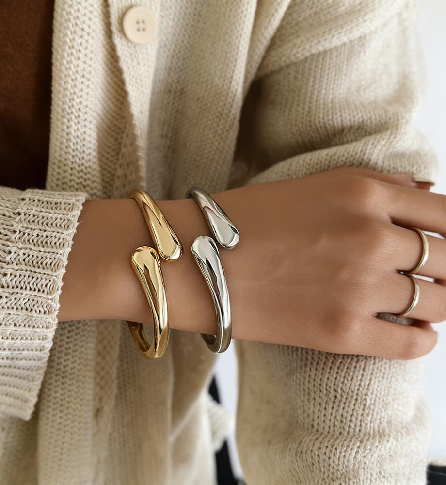 Chunky Gold Bangle Bracelets for Women, Dainty 14k Gold Plated Big Stackable Bangles Set, Trendy Statement Cuff Bracelet Stack Fashion Jewelry Gifts