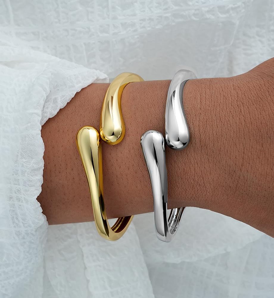 Chunky Gold Bangle Bracelets for Women, Dainty 14k Gold Plated Big Stackable Bangles Set, Trendy Statement Cuff Bracelet Stack Fashion Jewelry Gifts
